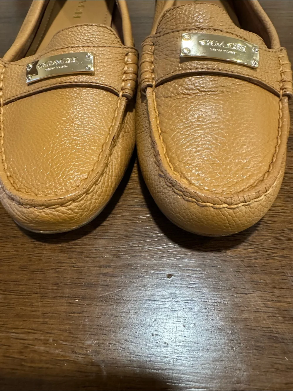 COACH Fredrica Loafers Flats Shoes Tan Light Brown Pebbled Leather Size 8.5B